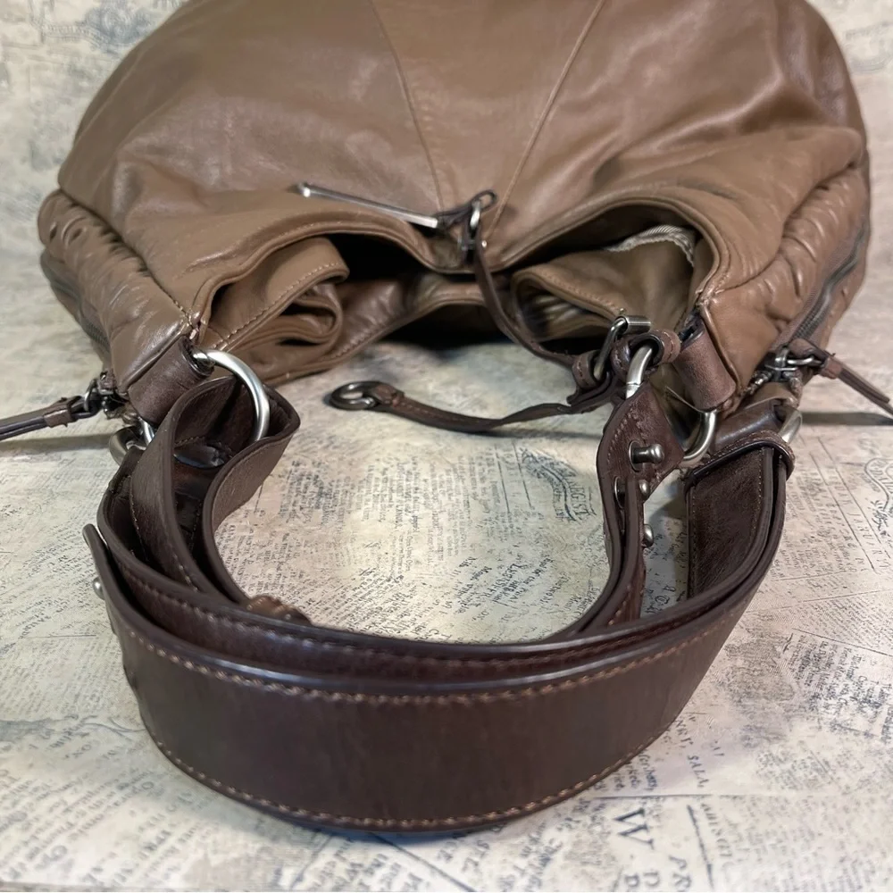 BCBGMAXAZRIA Large Buttery Soft Leather Hobo Bag Slouchy Shoulder Purse